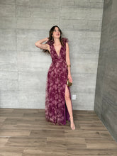 Cargar imagen en el visor de la galería, Begoña - Vestido largo estampado floral morado
