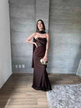 Cargar imagen en el visor de la galería, Celina - Vestido largo cafe
