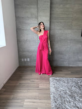 Cargar imagen en el visor de la galería, Mulberry - Vestido largo fuchsia
