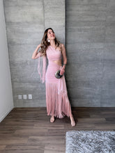 Cargar imagen en el visor de la galería, Elyse - Vestido midi flecos rosa
