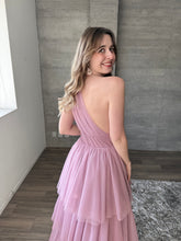 Cargar imagen en el visor de la galería, Sapphira - Vestido largo de tul malva

