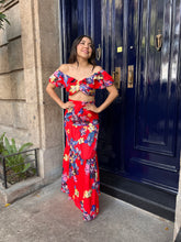 Cargar imagen en el visor de la galería, Lima - Vestido rojo floral dos piezas
