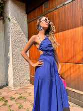 Cargar imagen en el visor de la galería, Girona - Vestido azul midi
